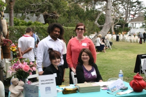 Montecito Bank & Trust Volunteers
